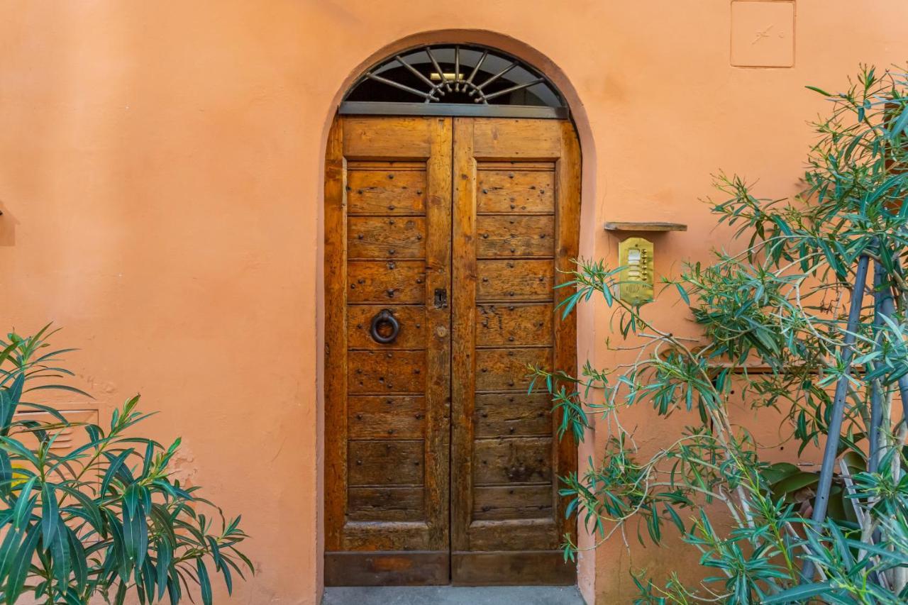 Art House Trastevere Luxury Apartment Рим Екстериор снимка