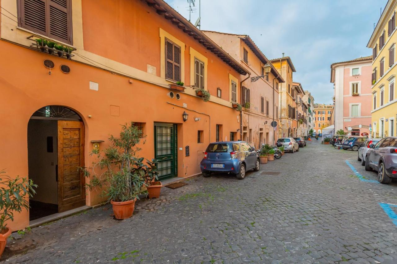 Art House Trastevere Luxury Apartment Рим Екстериор снимка